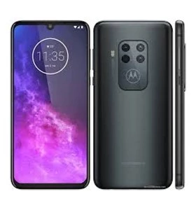 Motorola One Zoom